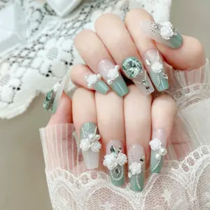 3D White Rose Cluster with Pearl Detail on Press On Nail