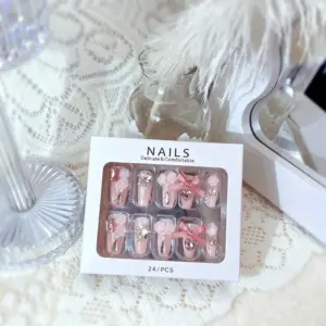 Heart Crystal & Pearl Detail on Romantic Press On Nail