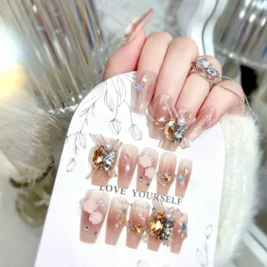 Champagne Crystal Mesh Bow Detail on Press On Nail