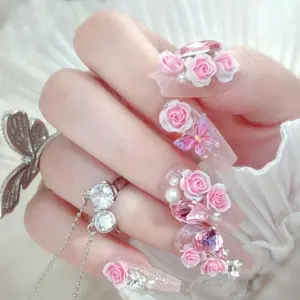 Romantic Pink Rose & Heart Crystal Press On Nails Close Up