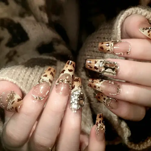 Leopard Print French Press On Nails with Gold Chains Close Up