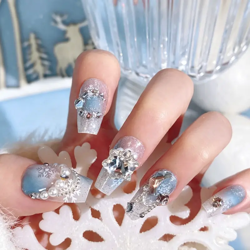 Christmas Snowflake Rhinestone Nails On Hand – Full Size 24pc